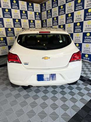 CHEVROLET-ONIX-2019