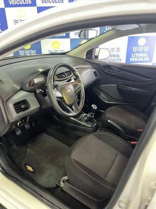 CHEVROLET-ONIX-2019