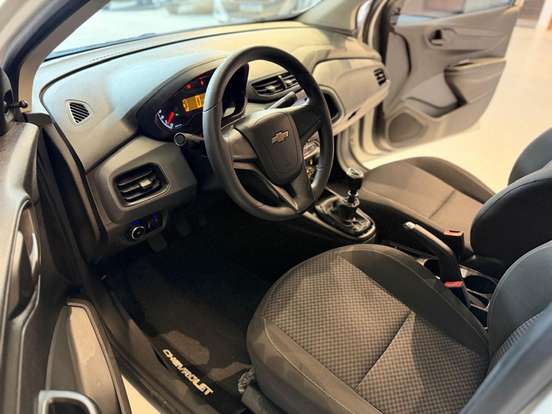 CHEVROLET-ONIX-1.0 MPFI JOY 8V FLEX 4P MANUAL CHEVROLET-ONIX-2020