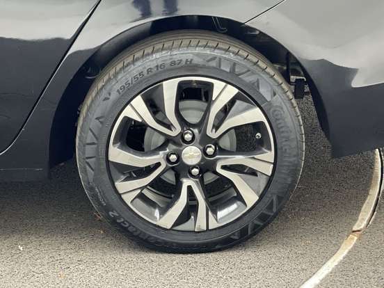 CHEVROLET-ONIX-2022