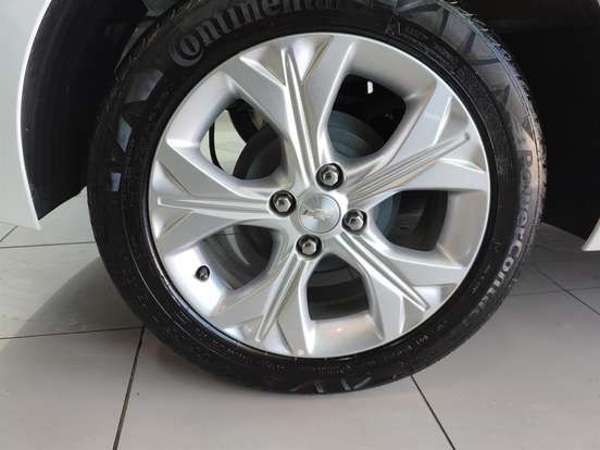 CHEVROLET-ONIX-2024