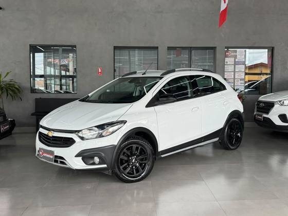 CHEVROLET ONIX 1.4 MPFI ACTIV 8V FLEX 4P MANUAL