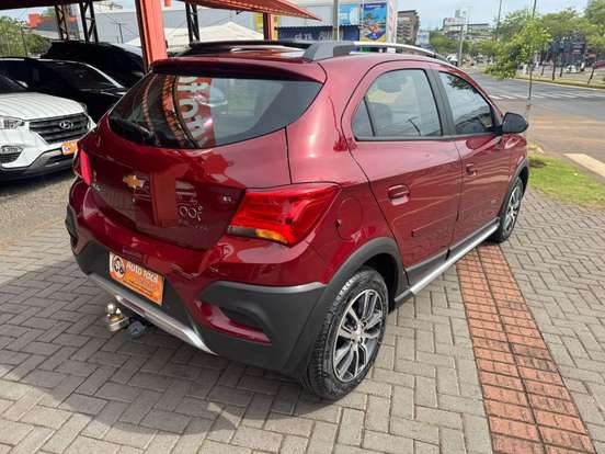 CHEVROLET-ONIX-2017