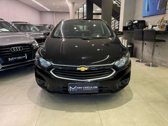 CHEVROLET-ONIX-2018