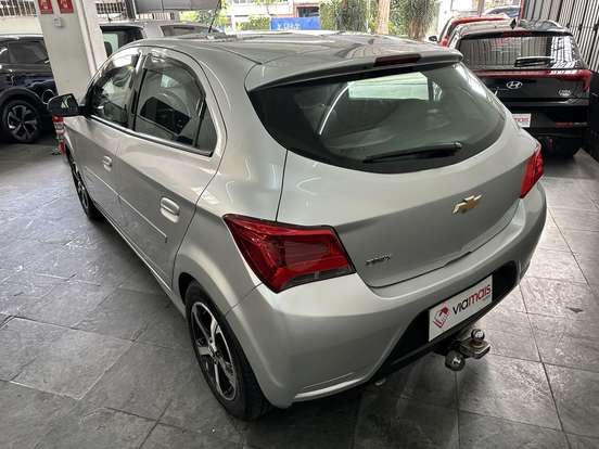CHEVROLET-ONIX-1.4 MPFI ADVANTAGE 8V FLEX 4P AUTOMÁTICO CHEVROLET-ONIX-2018