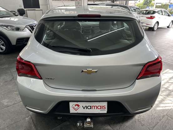 CHEVROLET-ONIX-1.4 MPFI ADVANTAGE 8V FLEX 4P AUTOMÁTICO CHEVROLET-ONIX-2018