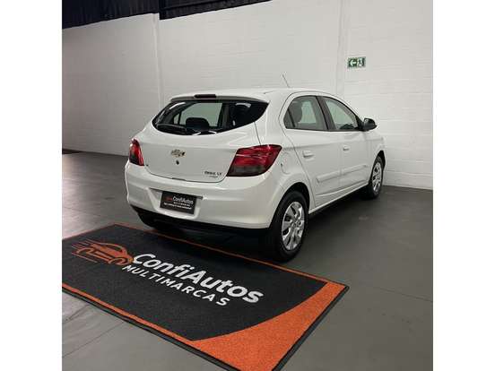 CHEVROLET-ONIX-2014