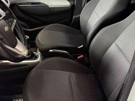 CHEVROLET-ONIX-1.4 MPFI LT 8V FLEX 4P MANUAL CHEVROLET-ONIX-2016