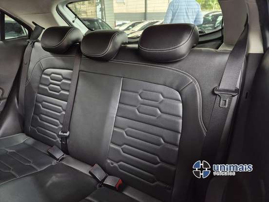 CHEVROLET-ONIX-2019