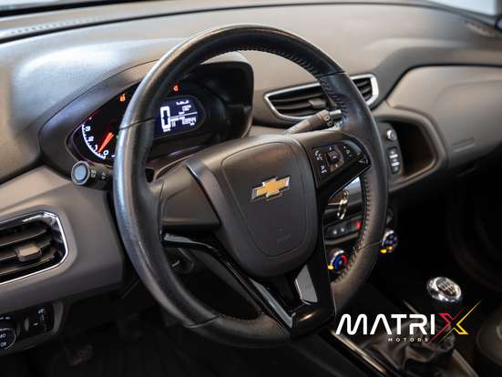 CHEVROLET-ONIX-2018