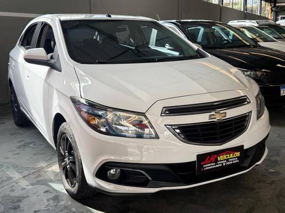 CHEVROLET ONIX 1.4 MPFI LTZ 8V FLEX 4P MANUAL
