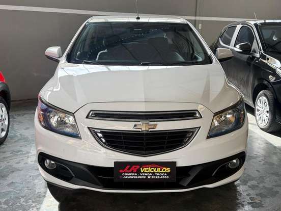 CHEVROLET-ONIX-2013