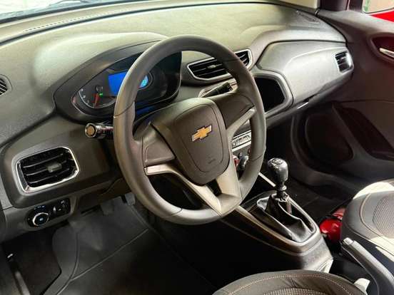 CHEVROLET-ONIX-2013