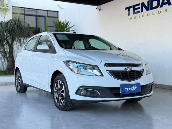 CHEVROLET ONIX 1.4 MPFI LTZ 8V FLEX 4P MANUAL