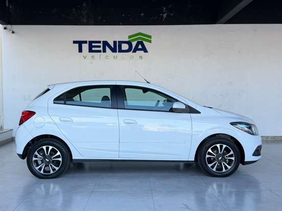 CHEVROLET-ONIX-1.4 MPFI LTZ 8V FLEX 4P MANUAL CHEVROLET-ONIX-2014