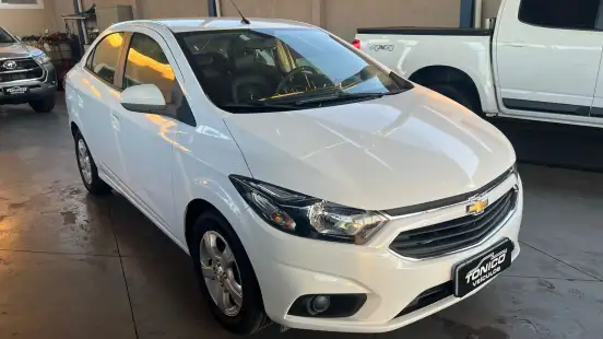 CHEVROLET-PRISMA-2018