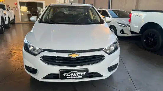 CHEVROLET-PRISMA-2018