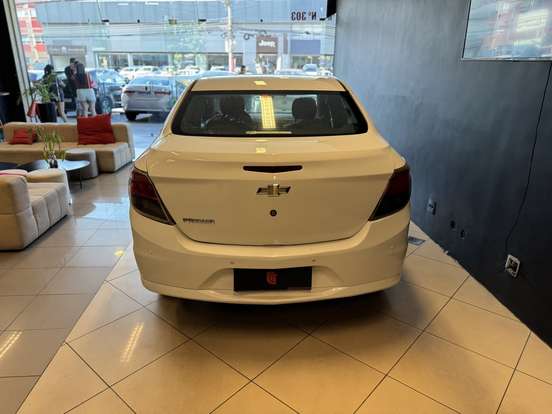CHEVROLET-PRISMA-2019