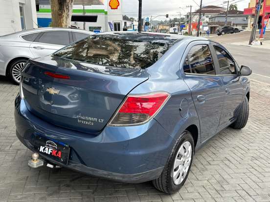 CHEVROLET-PRISMA-2015