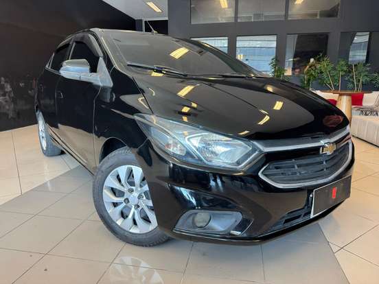 CHEVROLET-PRISMA-2016