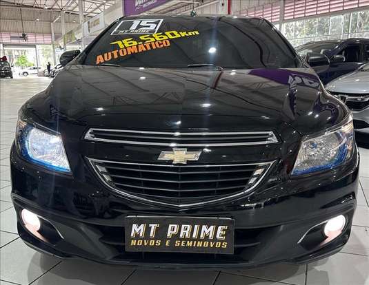 CHEVROLET-PRISMA-2015
