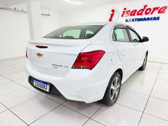 CHEVROLET-PRISMA-2016