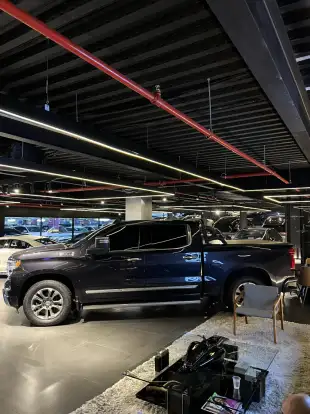 CHEVROLET-SILVERADO-2023