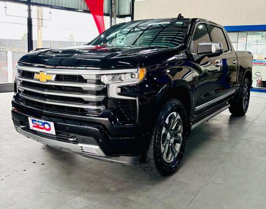 CHEVROLET-SILVERADO-5.3 V8 GASOLINA 1500 HIGH COUNTRY 4X4 AUTOMÁTICO CHEVROLET-SILVERADO-2023