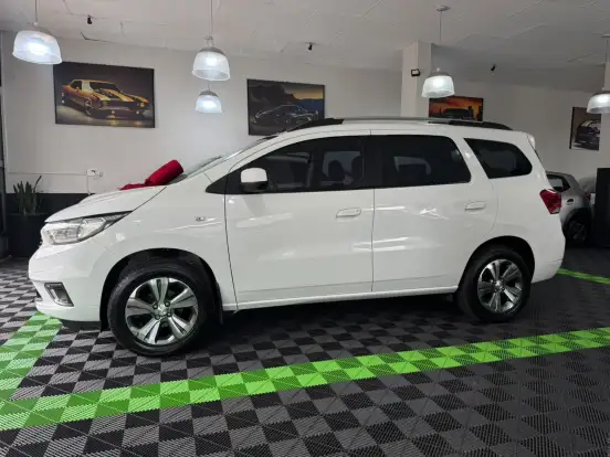 CHEVROLET-SPIN-2023