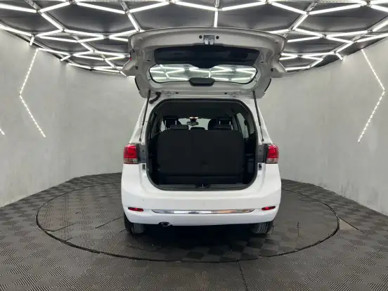 CHEVROLET-SPIN-2024