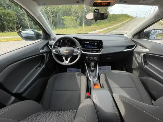 CHEVROLET-TRACKER-2025