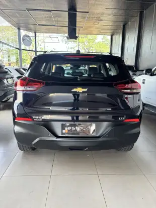CHEVROLET-TRACKER-2023