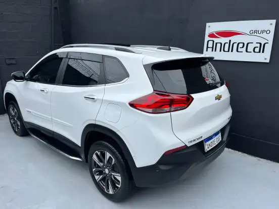 CHEVROLET-TRACKER-2023