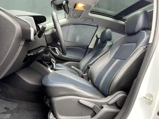 CHEVROLET-TRACKER-2023