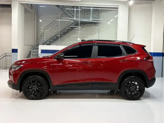 CHEVROLET-TRACKER-2024