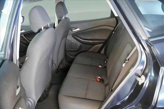 CHEVROLET-TRACKER-2023