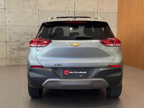 CHEVROLET-TRACKER-2024