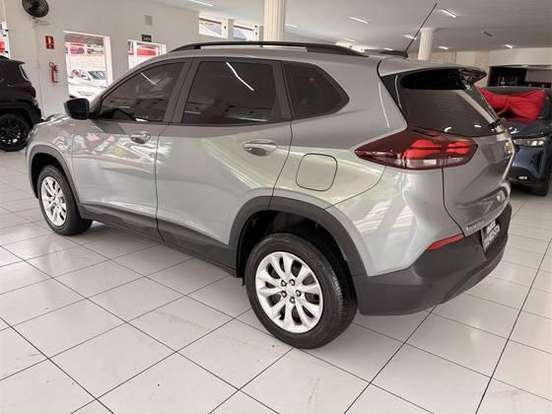 CHEVROLET-TRACKER-2024