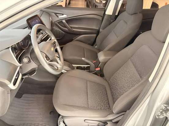 CHEVROLET-TRACKER-2024