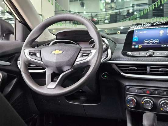 CHEVROLET-TRACKER-2020