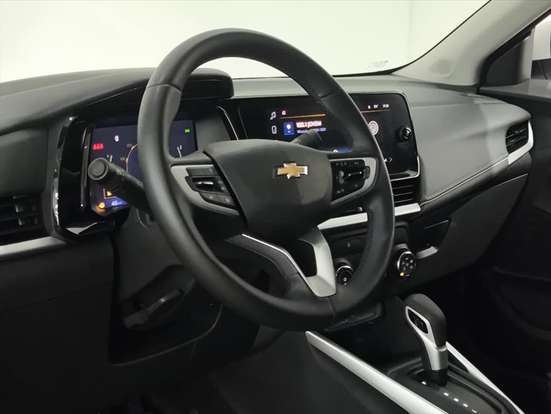 CHEVROLET-TRACKER-2025