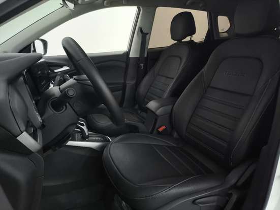 CHEVROLET-TRACKER-2025