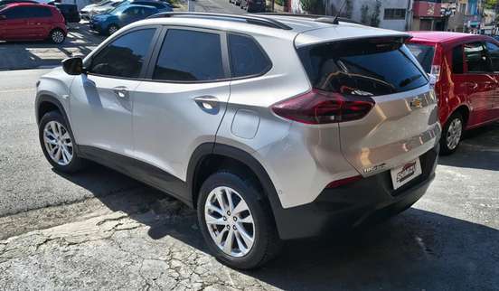 CHEVROLET-TRACKER-2022