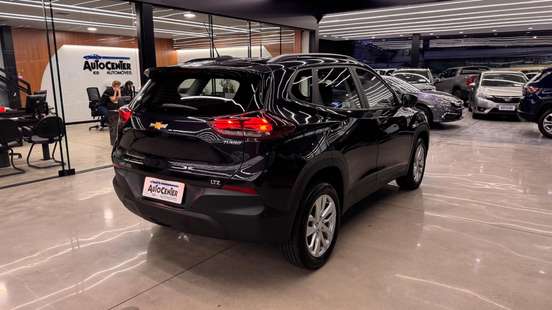 CHEVROLET-TRACKER-2024