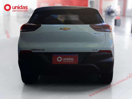 CHEVROLET-TRACKER-2025