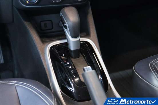 CHEVROLET-TRACKER-2022