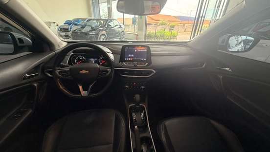 CHEVROLET-TRACKER-2020