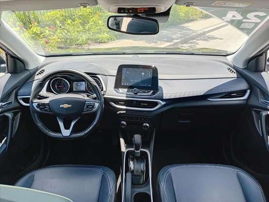 CHEVROLET-TRACKER-2023