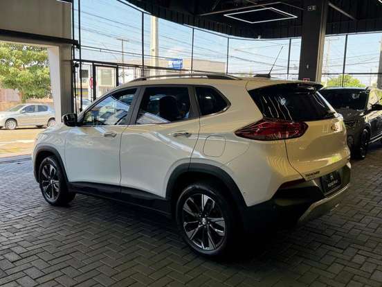 CHEVROLET-TRACKER-2021