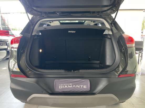 CHEVROLET-TRACKER-2024